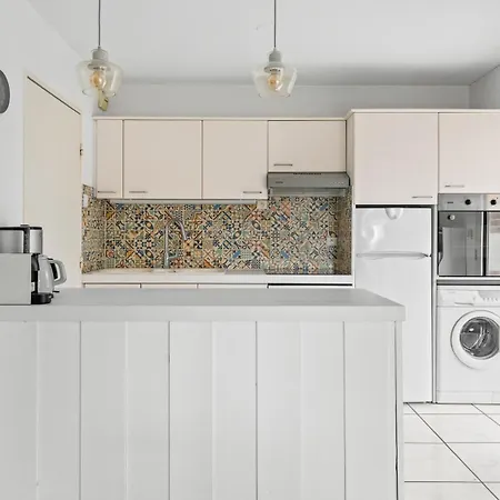 Daire Spacieux 3 Pieces Avec Terrasse, A 3 Min, Linge Et Menage Inclus *