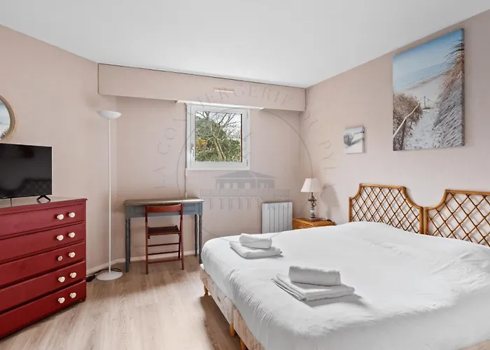 Spacieux 3 Pieces Avec Terrasse, A 3 Min, Linge Et Menage Inclus *