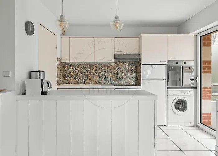 Spacieux 3 Pieces Avec Terrasse, A 3 Min, Linge Et Menage Inclus Apartment *